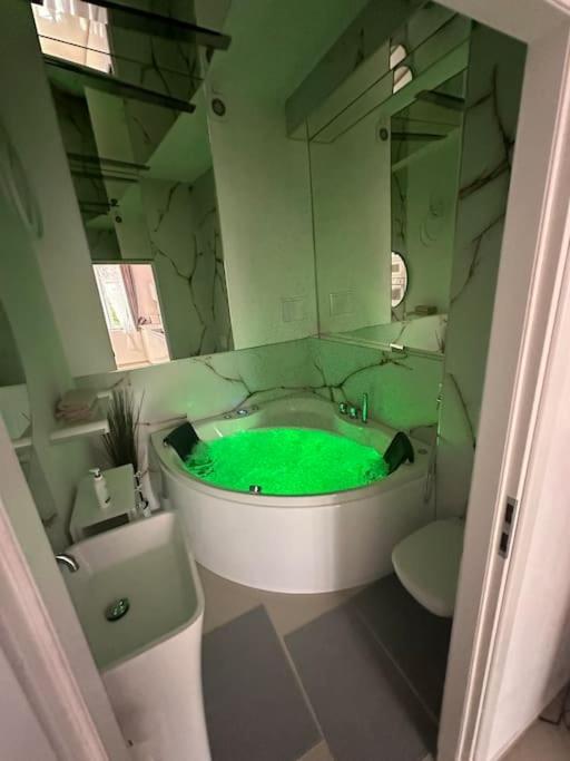 Salt Inn Apartments No 2 - Jacuzzi Wieliczka Eksteriør billede